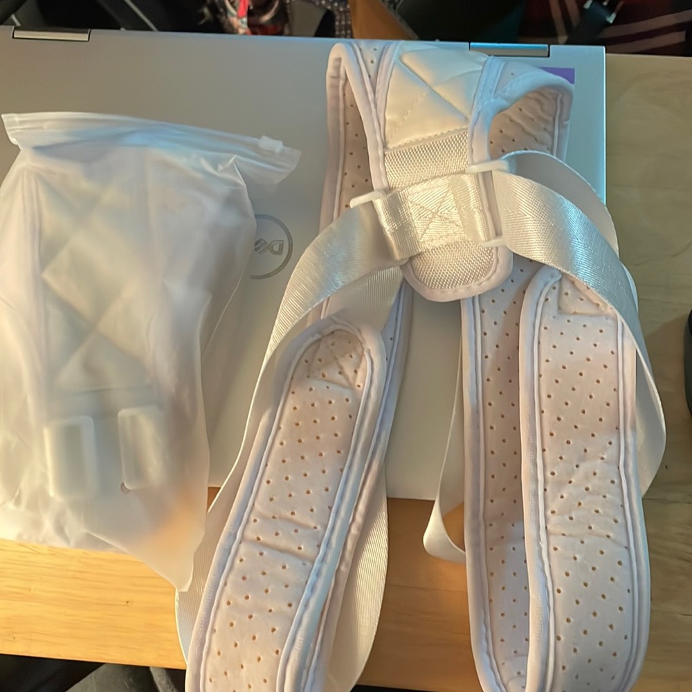 Posture support - Picture 2 of 4